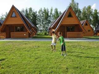 Курортные отели Czocha-Camping Лесьна Шале-1